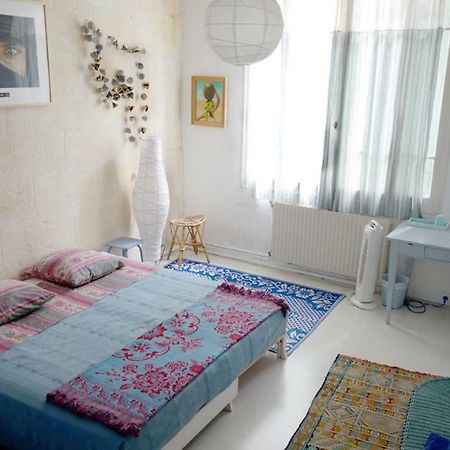 Blue Bambou Apartment Арл Екстериор снимка